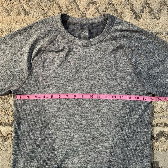 Qor Dark Heather Gray Performance Short Sleeve Shirts Small - Picture 9 of 9